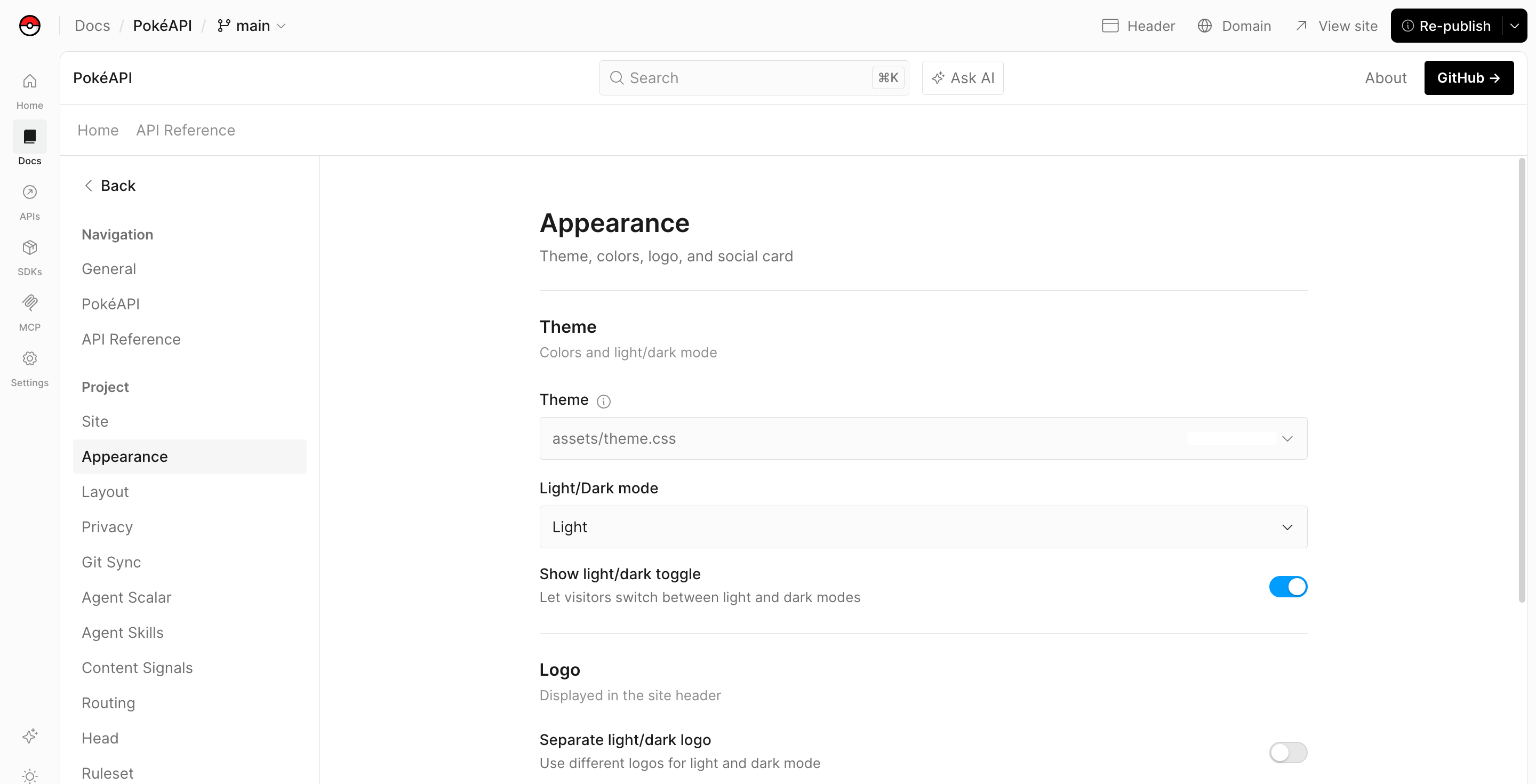 Settings → Appearance in the editor, with the site's theme, light/dark mode, and logo settings